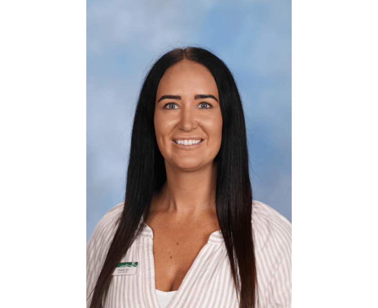 Vanessa Yeo - Gallery - Staff Portraits - Gallery Block Template - Staff Portrait