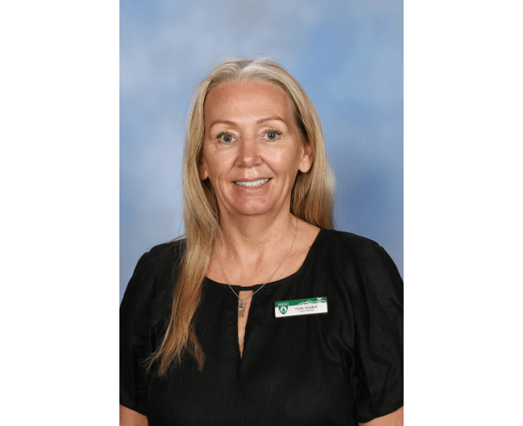 Karen Goodsell - Gallery - Staff Portraits - Gallery Block Template - Staff Portrait