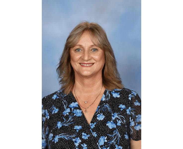 Kelly Bacon - Gallery - Staff Portraits - Gallery Block Template - Staff Portrait