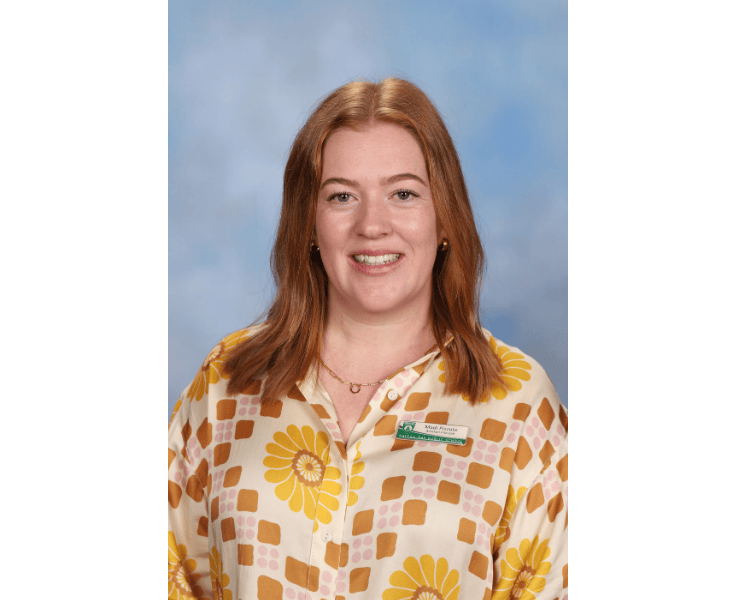 Madison Pizzuto - Gallery - Staff Portraits - Gallery Block Template - Staff Portrait